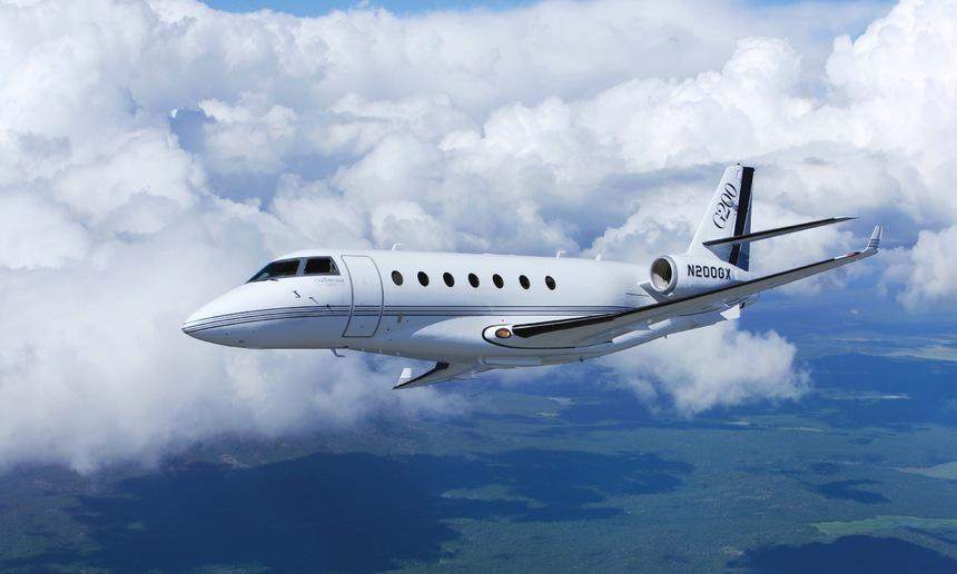 公务机·安缦旅行Discover Southeast Asia丨2025年11月2日Aman Jet Expedition 东南亚四国14天假期【俯瞰永希湾+参观老挝历史佛庙+体验布施活动+乘船游览乌石窟+大象营体验+吴哥窟日出体验+直升机游览+湄南河夜游】