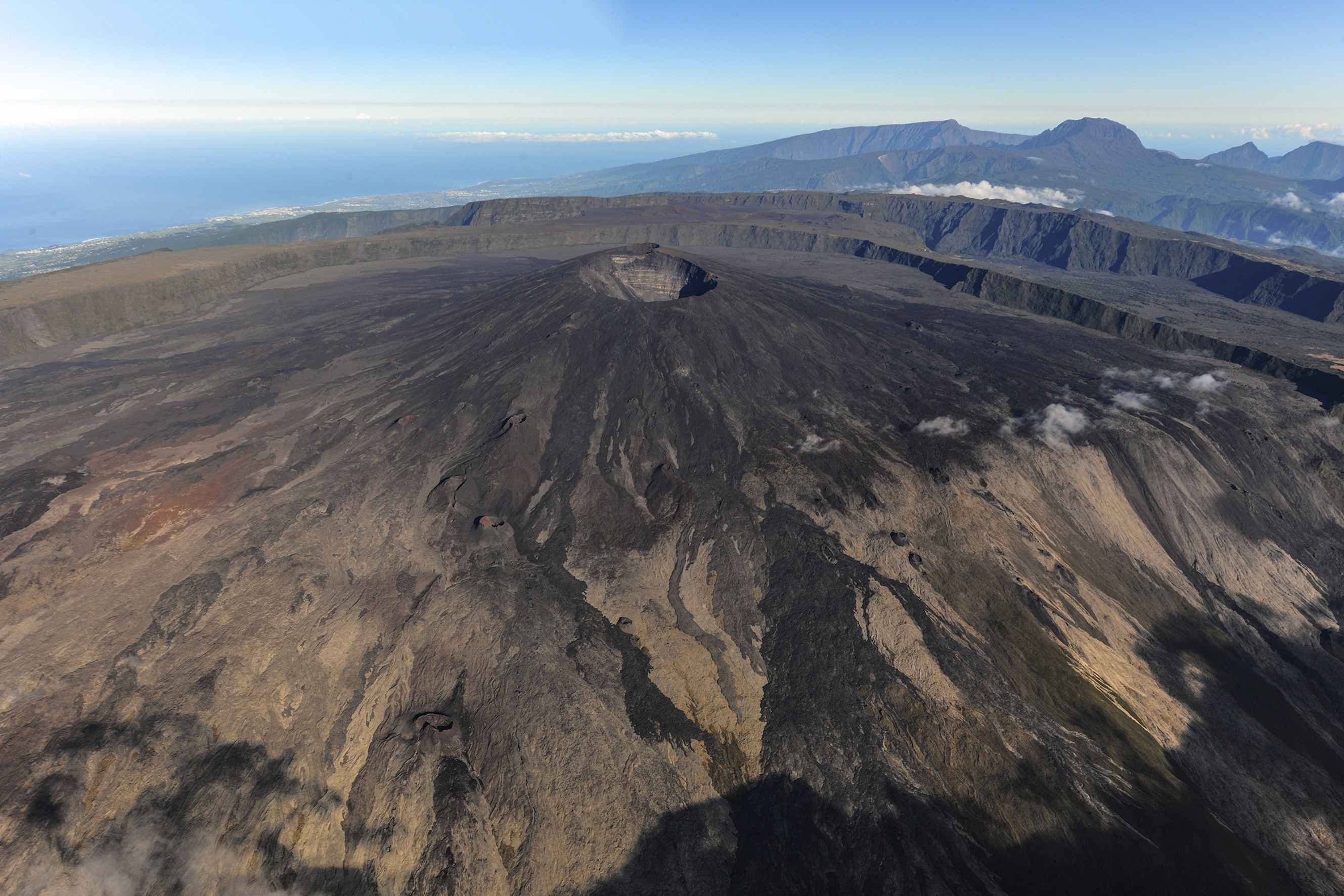 斯奈菲尔火山口照片图片