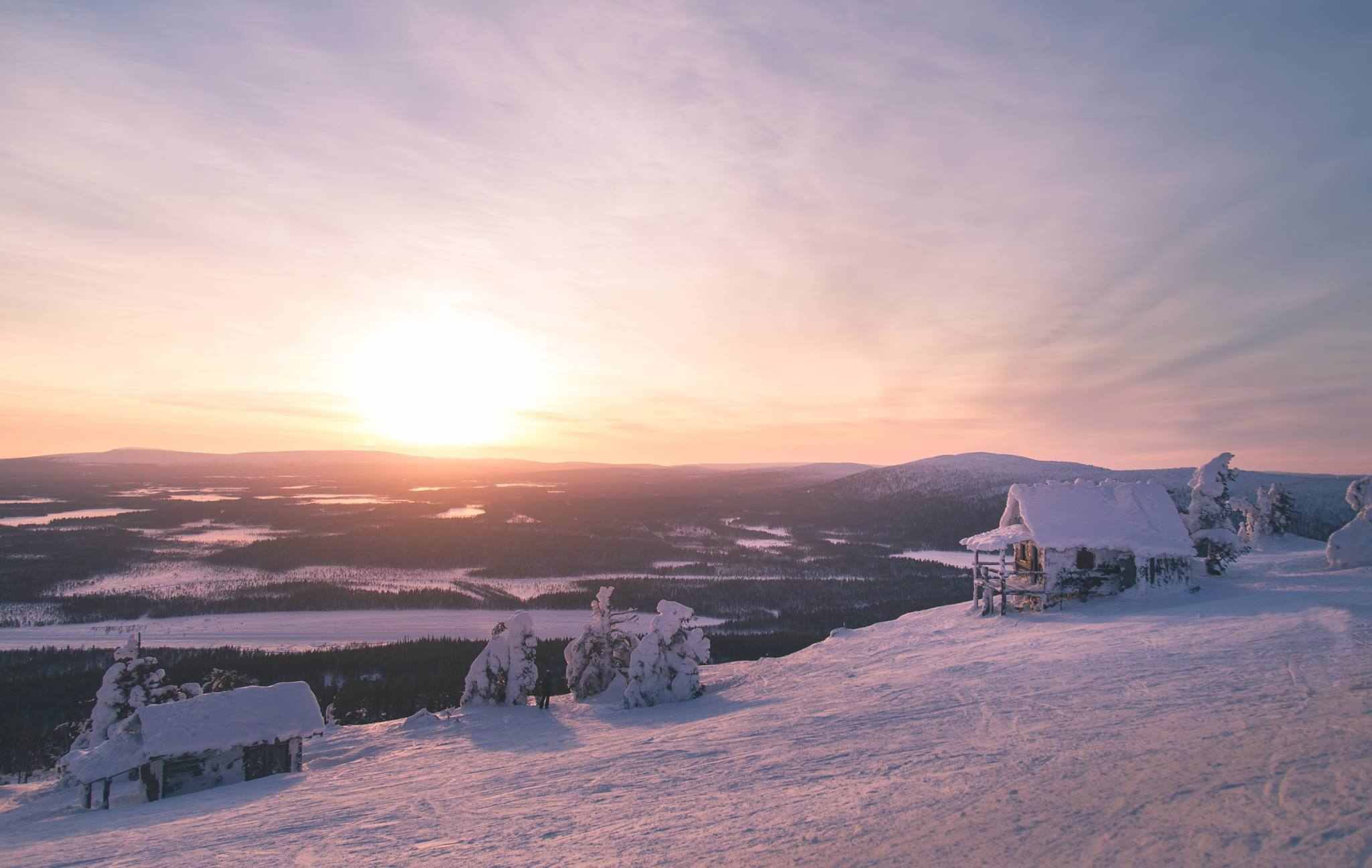 挪威和瑞典之间的边界标志高清摄影大图-千库网