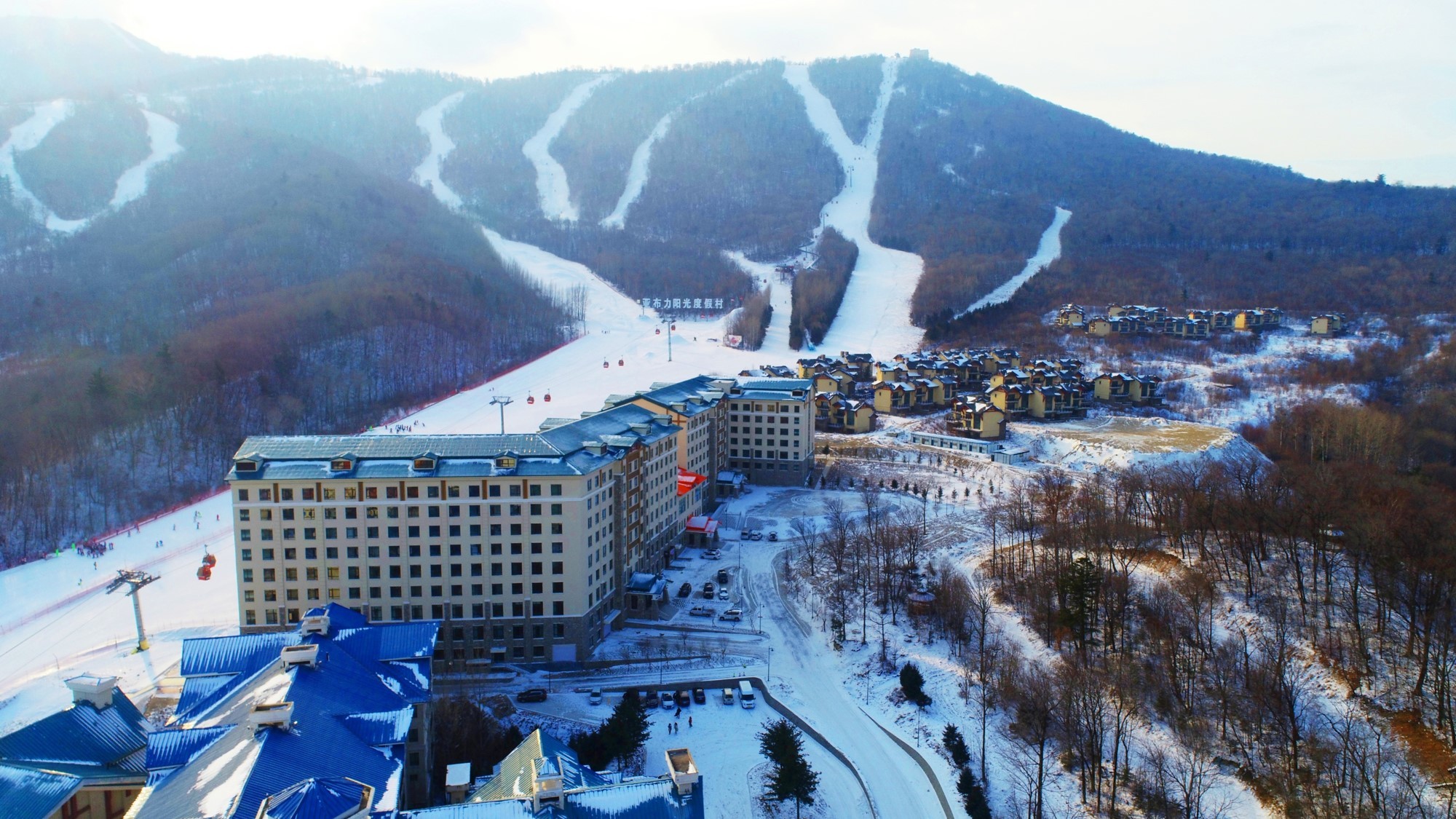 【冬季·滑雪】黑龙江哈尔滨 亚布力度假村 牡丹江4晚5天假期丨精选