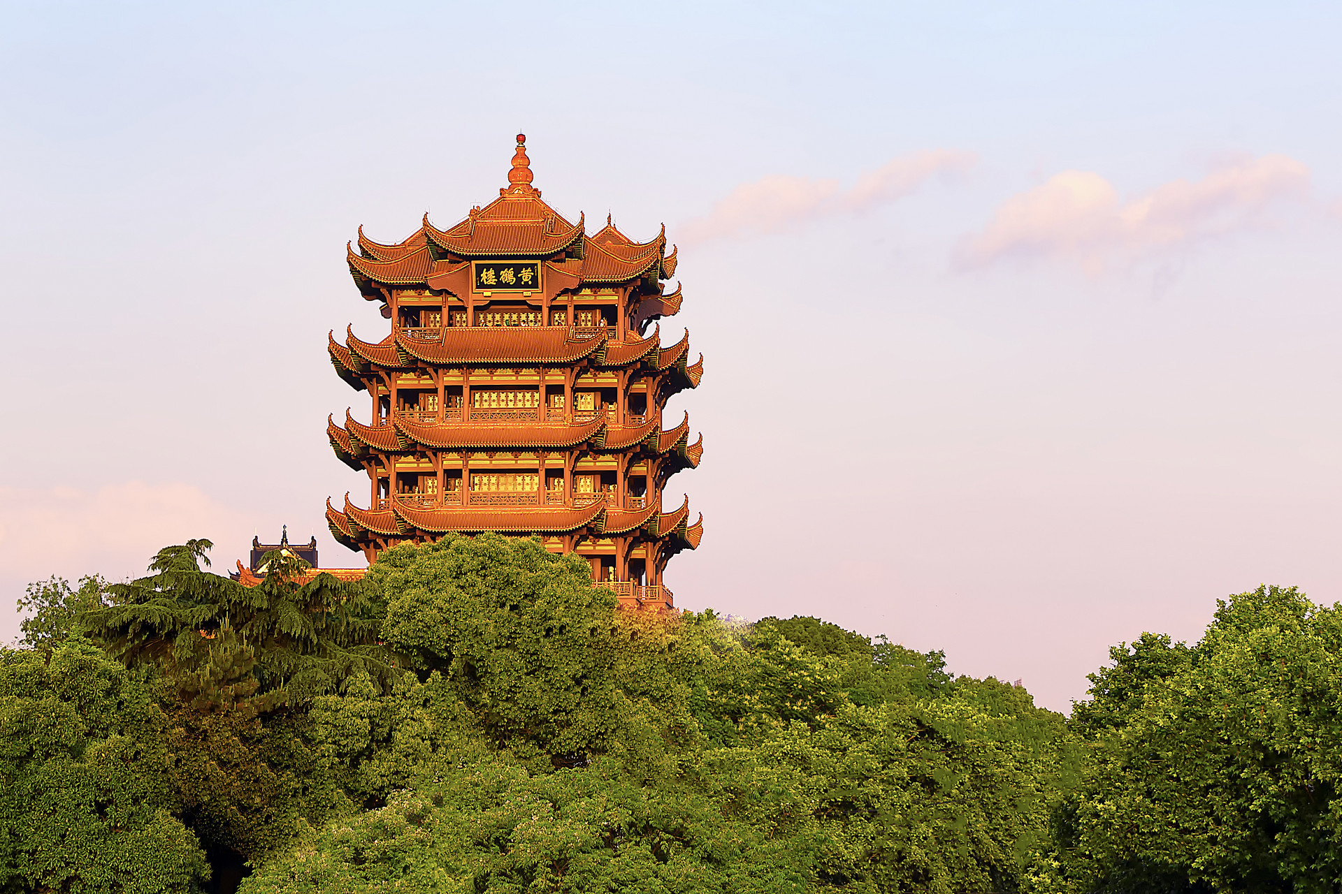 荆楚风光 | 英雄城市武汉2晚 秀丽宜昌2晚 神秘神农