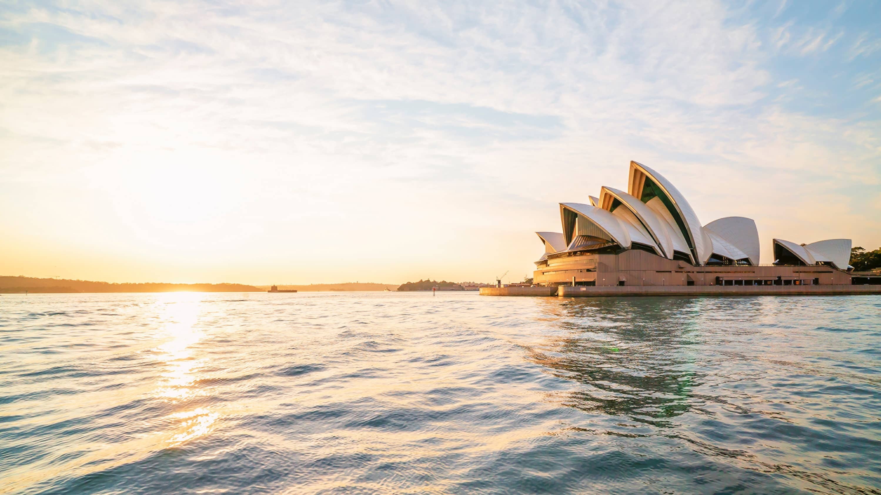 四季环球旅行 TIMELESS ENCOUNTERS丨25年5月9日永恒邂逅10国23晚24天假期【夏威夷-波拉波拉岛-悉尼-巴厘岛-清迈/清莱-印度泰姬陵-迪拜-布拉格-伦敦】