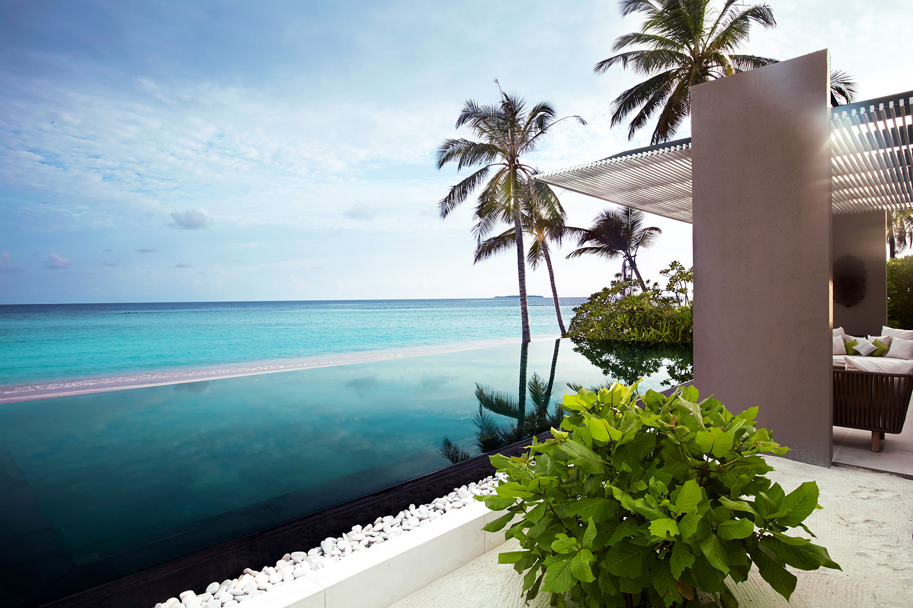 【新加坡航空商务舱】马尔代夫白马庄园Cheval Blanc Randheli Maldives 4晚6日度假【新加坡航空商务舱+LVMH集团 ...