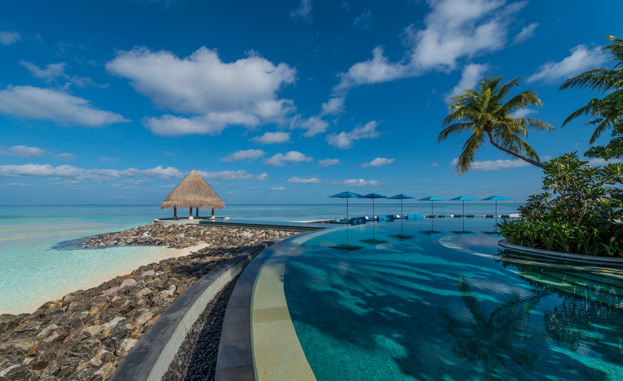 说走就走的独行——体验马尔代夫顶级水屋：马尔代夫艾美酒店-特惠游